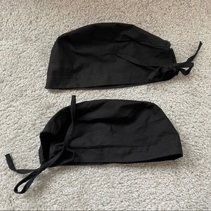 Set of 2 black scrub caps